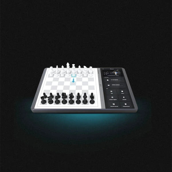 Chessnut Evo: La Scacchiera Intelligente